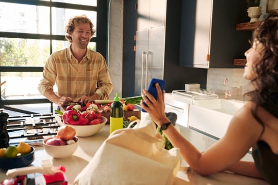 Cell Phone Plans for Seniors: What to Look For 