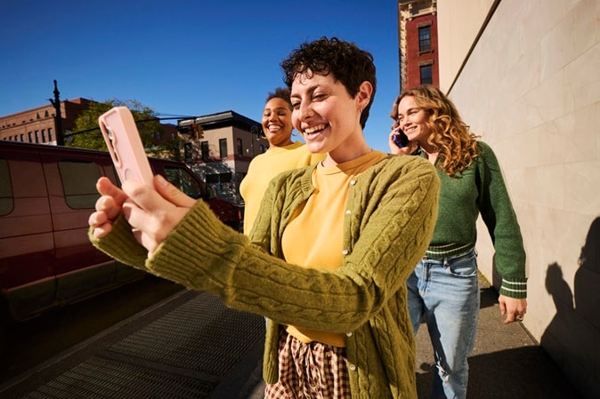 Cell Phones for Seniors: What to Know Before Buying